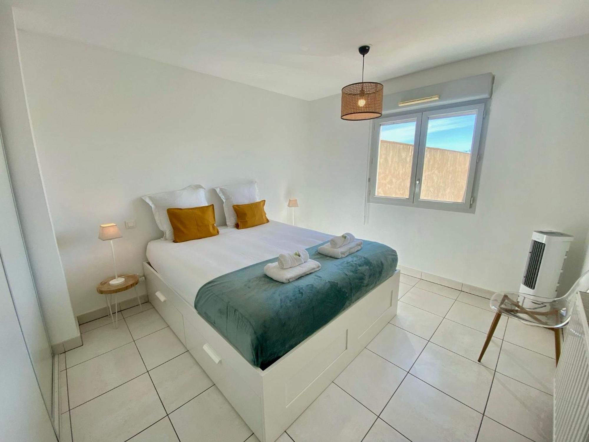 "Loulou" T1 Moderne Et Lumineux, Centre Ville, Wifi, Parking Sète Eksteriør bilde